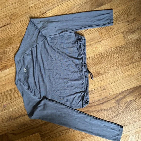 Gymshark Breeze Lightweight Seamless Long Sleeve Crop Top Grey XS - Picture 6 of 9